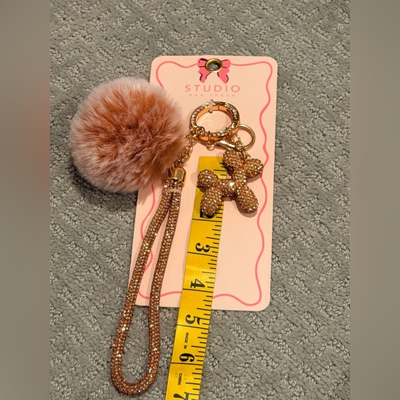 Crystal Balloon Dog Handbag Charm with faux fur pom - Gift Ready NWT - Picture 4 of 6